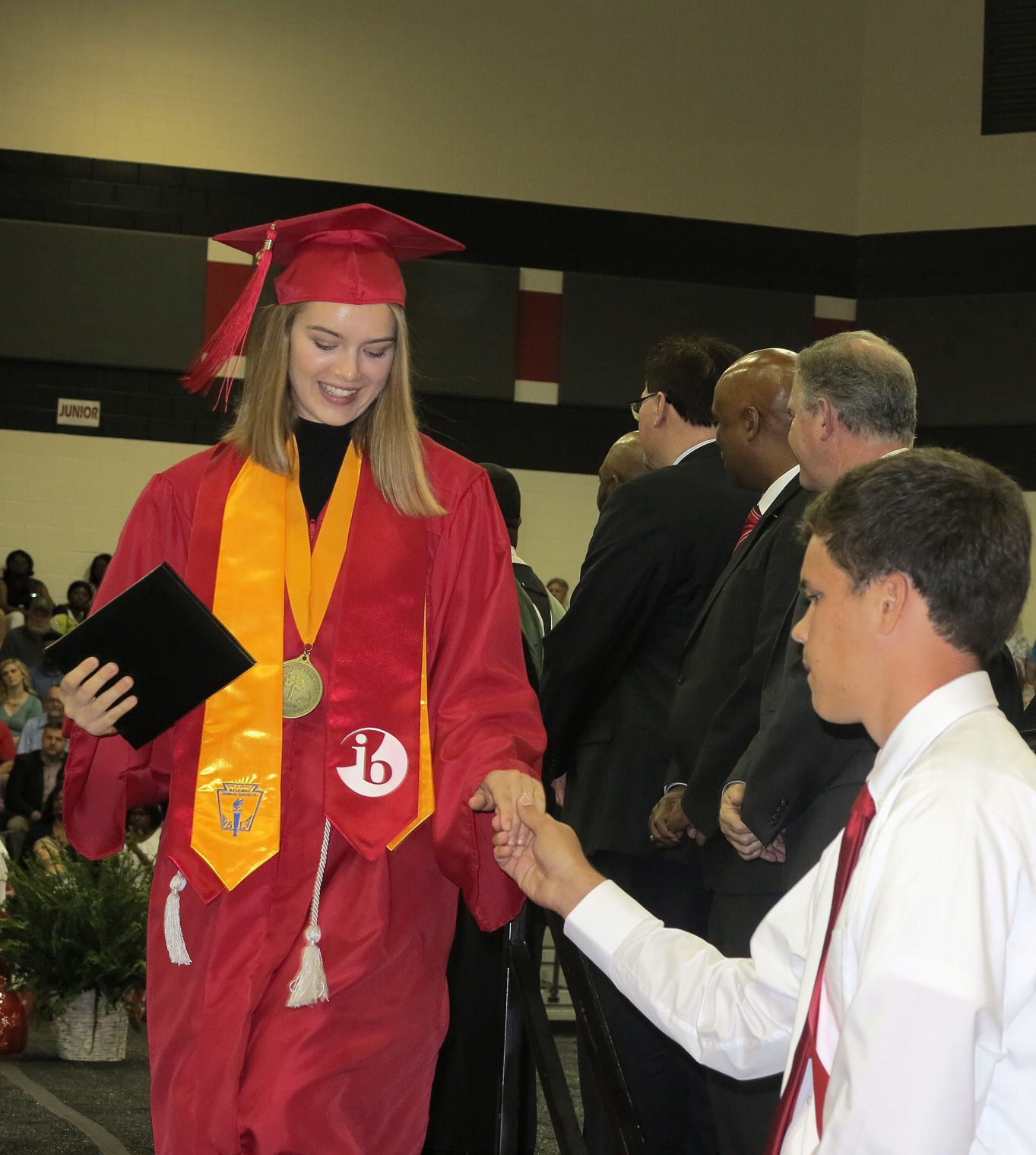 0608 HHS grads 22